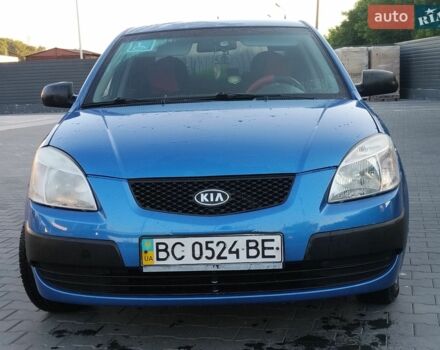Синій Кіа Ріо, об'ємом двигуна 1.4 л та пробігом 350 тис. км за 3499 $, фото 2 на Automoto.ua
