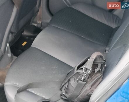 Синий Киа Рио, объемом двигателя 1.4 л и пробегом 310 тыс. км за 3450 $, фото 7 на Automoto.ua