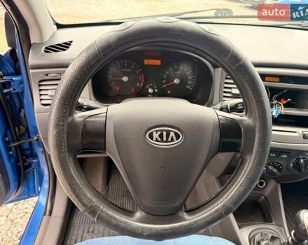 Синий Киа Рио, объемом двигателя 1.4 л и пробегом 252 тыс. км за 2999 $, фото 17 на Automoto.ua