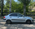 Синий Киа Рио, объемом двигателя 1.4 л и пробегом 200 тыс. км за 4700 $, фото 1 на Automoto.ua