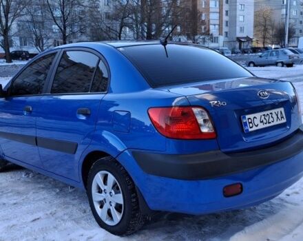Синій Кіа Ріо, об'ємом двигуна 1.4 л та пробігом 178 тис. км за 3800 $, фото 5 на Automoto.ua