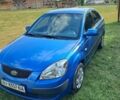 Синий Киа Рио, объемом двигателя 1.4 л и пробегом 94 тыс. км за 5300 $, фото 1 на Automoto.ua