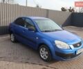 Синий Киа Рио, объемом двигателя 1.4 л и пробегом 171 тыс. км за 3500 $, фото 1 на Automoto.ua