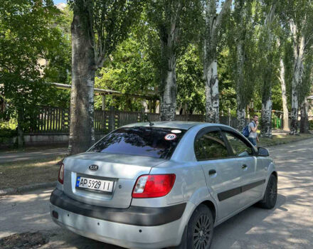 Синий Киа Рио, объемом двигателя 1.4 л и пробегом 200 тыс. км за 4700 $, фото 2 на Automoto.ua