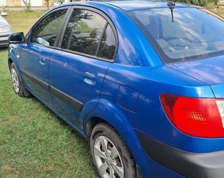 Синий Киа Рио, объемом двигателя 1.4 л и пробегом 94 тыс. км за 5300 $, фото 4 на Automoto.ua