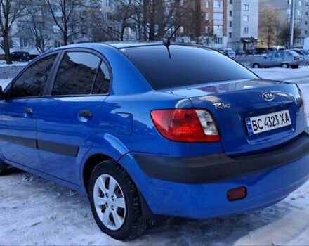 Синій Кіа Ріо, об'ємом двигуна 1.4 л та пробігом 177 тис. км за 4200 $, фото 5 на Automoto.ua