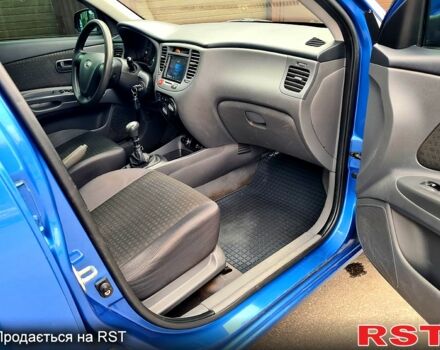 Синий Киа Рио, объемом двигателя 1.5 л и пробегом 194 тыс. км за 4900 $, фото 7 на Automoto.ua
