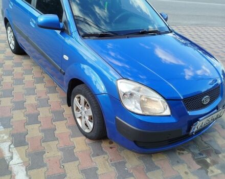 Синий Киа Рио, объемом двигателя 1.4 л и пробегом 279 тыс. км за 5000 $, фото 1 на Automoto.ua