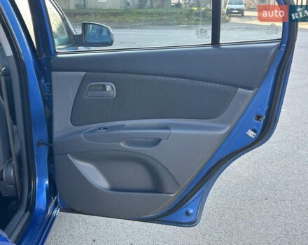 Синий Киа Рио, объемом двигателя 1.5 л и пробегом 164 тыс. км за 4499 $, фото 21 на Automoto.ua