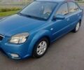 Синій Кіа Ріо, об'ємом двигуна 1.4 л та пробігом 317 тис. км за 4600 $, фото 9 на Automoto.ua
