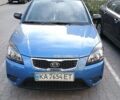 Синий Киа Рио, объемом двигателя 1.4 л и пробегом 170 тыс. км за 5500 $, фото 1 на Automoto.ua
