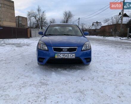 Синій Кіа Ріо, об'ємом двигуна 1.4 л та пробігом 57 тис. км за 6750 $, фото 1 на Automoto.ua