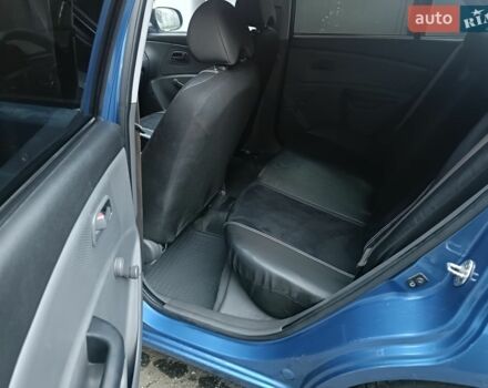 Синий Киа Рио, объемом двигателя 1.4 л и пробегом 215 тыс. км за 3390 $, фото 5 на Automoto.ua
