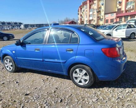 Синий Киа Рио, объемом двигателя 1.4 л и пробегом 211 тыс. км за 3700 $, фото 2 на Automoto.ua