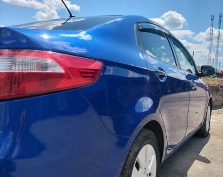 Синій Кіа Ріо, об'ємом двигуна 1.59 л та пробігом 240 тис. км за 6000 $, фото 4 на Automoto.ua