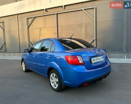 Синий Киа Рио, объемом двигателя 1.4 л и пробегом 88 тыс. км за 5990 $, фото 3 на Automoto.ua
