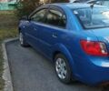 Синий Киа Рио, объемом двигателя 1.4 л и пробегом 211 тыс. км за 3600 $, фото 2 на Automoto.ua