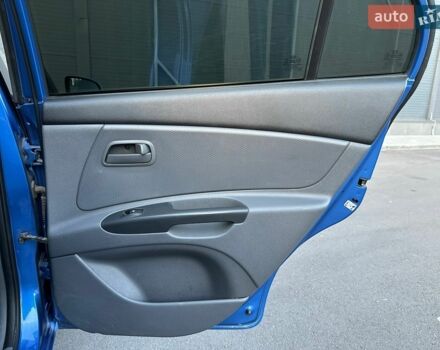 Синий Киа Рио, объемом двигателя 1.4 л и пробегом 88 тыс. км за 5990 $, фото 24 на Automoto.ua