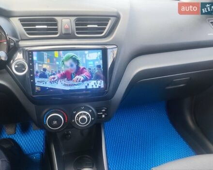 Синий Киа Рио, объемом двигателя 1.4 л и пробегом 155 тыс. км за 8100 $, фото 17 на Automoto.ua