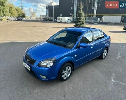 Синий Киа Рио, объемом двигателя 1.4 л и пробегом 88 тыс. км за 5250 $, фото 8 на Automoto.ua