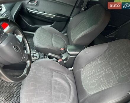 Синий Киа Рио, объемом двигателя 1.59 л и пробегом 273 тыс. км за 7550 $, фото 15 на Automoto.ua