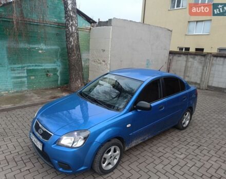 Синій Кіа Ріо, об'ємом двигуна 1.4 л та пробігом 215 тис. км за 4500 $, фото 4 на Automoto.ua
