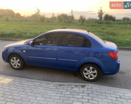 Синий Киа Рио, объемом двигателя 1.4 л и пробегом 62 тыс. км за 6500 $, фото 3 на Automoto.ua