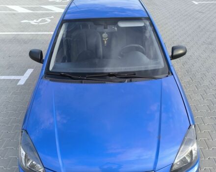 Синий Киа Рио, объемом двигателя 1.4 л и пробегом 220 тыс. км за 3799 $, фото 7 на Automoto.ua