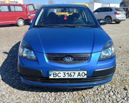 Синий Киа Рио, объемом двигателя 1.4 л и пробегом 211 тыс. км за 3700 $, фото 1 на Automoto.ua