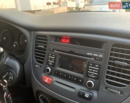 Синий Киа Рио, объемом двигателя 1.4 л и пробегом 62 тыс. км за 6500 $, фото 6 на Automoto.ua