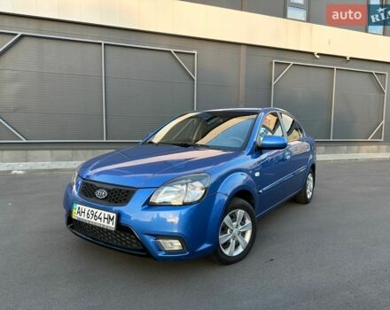 Синий Киа Рио, объемом двигателя 1.4 л и пробегом 88 тыс. км за 5990 $, фото 8 на Automoto.ua