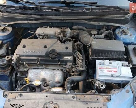 Синий Киа Рио, объемом двигателя 1.4 л и пробегом 211 тыс. км за 3600 $, фото 4 на Automoto.ua