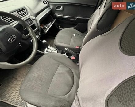 Синій Кіа Ріо, об'ємом двигуна 1.4 л та пробігом 235 тис. км за 2500 $, фото 7 на Automoto.ua