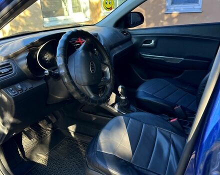 Киа Рио 2012 в Павлограде на Automoto.ua Синий Киа Рио, объемом двигателя 1.4 л и пробегом 212 тыс. км за 6500 $, фото 5 на Automoto.ua