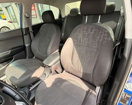 Синий Киа Рио, объемом двигателя 1.59 л и пробегом 110 тыс. км за 7800 $, фото 29 на Automoto.ua