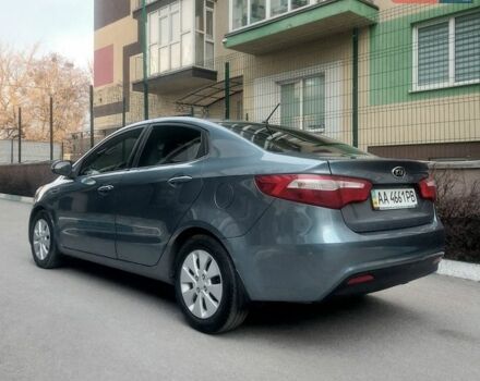 Синій Кіа Ріо, об'ємом двигуна 1.6 л та пробігом 182 тис. км за 7900 $, фото 5 на Automoto.ua