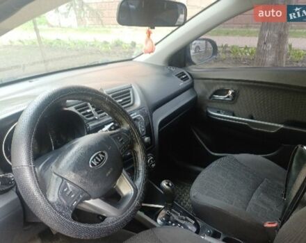 Синий Киа Рио, объемом двигателя 1.59 л и пробегом 233 тыс. км за 8000 $, фото 5 на Automoto.ua