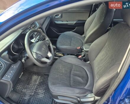 Синій Кіа Ріо, об'ємом двигуна 1.6 л та пробігом 150 тис. км за 8350 $, фото 7 на Automoto.ua