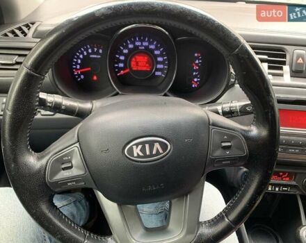 Синий Киа Рио, объемом двигателя 1.59 л и пробегом 182 тыс. км за 7000 $, фото 5 на Automoto.ua