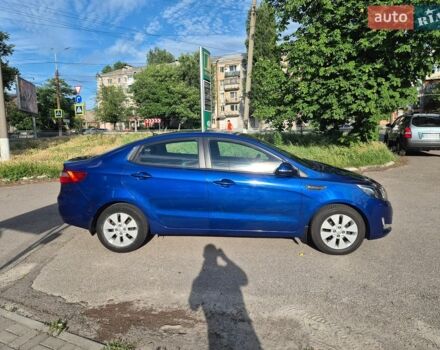 Синій Кіа Ріо, об'ємом двигуна 1.6 л та пробігом 150 тис. км за 8350 $, фото 4 на Automoto.ua