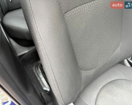 Синій Кіа Ріо, об'ємом двигуна 1.4 л та пробігом 138 тис. км за 6950 $, фото 26 на Automoto.ua