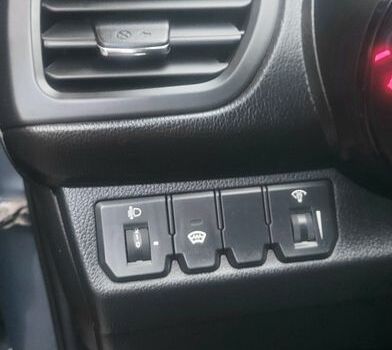 Синій Кіа Ріо, об'ємом двигуна 1.6 л та пробігом 182 тис. км за 7900 $, фото 15 на Automoto.ua