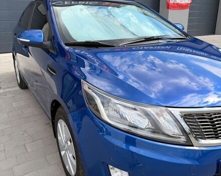Синий Киа Рио, объемом двигателя 1.59 л и пробегом 110 тыс. км за 7800 $, фото 2 на Automoto.ua