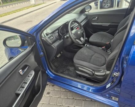Синий Киа Рио, объемом двигателя 1.6 л и пробегом 150 тыс. км за 8371 $, фото 7 на Automoto.ua