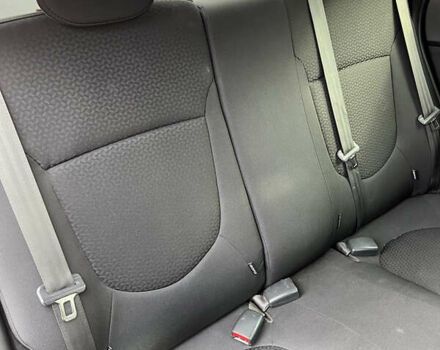 Синій Кіа Ріо, об'ємом двигуна 1.59 л та пробігом 128 тис. км за 7900 $, фото 19 на Automoto.ua