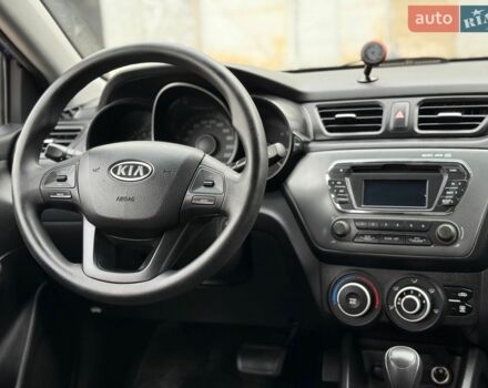 Синій Кіа Ріо, об'ємом двигуна 1.4 л та пробігом 138 тис. км за 6950 $, фото 43 на Automoto.ua