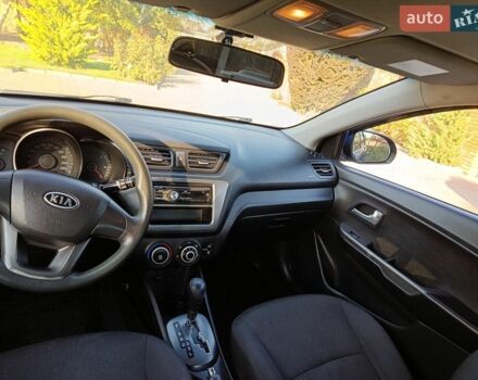 Синий Киа Рио, объемом двигателя 1.4 л и пробегом 138 тыс. км за 8300 $, фото 13 на Automoto.ua