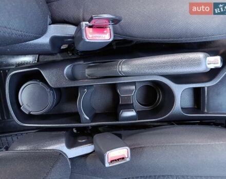 Синий Киа Рио, объемом двигателя 1.4 л и пробегом 138 тыс. км за 7999 $, фото 21 на Automoto.ua