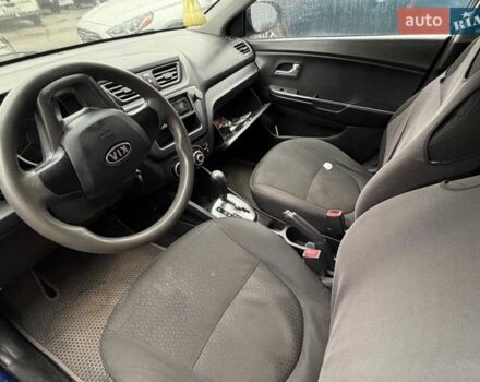 Синій Кіа Ріо, об'ємом двигуна 1.4 л та пробігом 235 тис. км за 2500 $, фото 2 на Automoto.ua