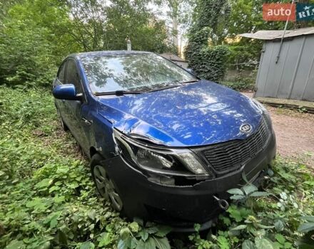 Синий Киа Рио, объемом двигателя 1.4 л и пробегом 130 тыс. км за 5500 $, фото 1 на Automoto.ua